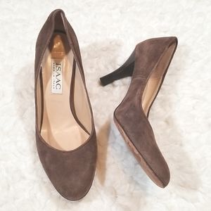 Isaac Made in Italy Suede brown Heel shoes. 6.5